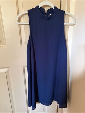 Everly Navy High-Neck Sleeveless Shift Dress